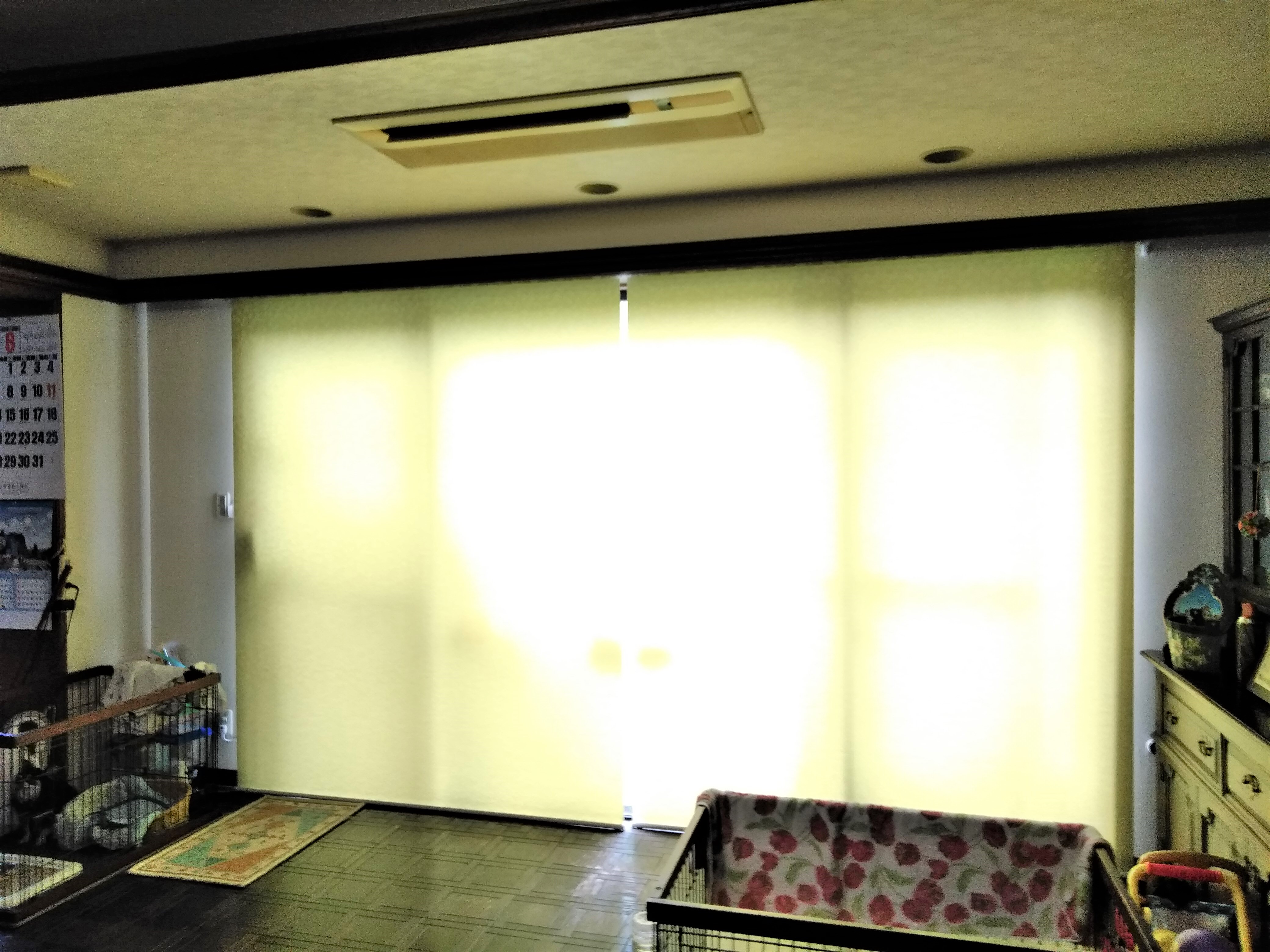 【3本セット】eeHAUS ロールスクリーン モカ W180×H210cm 電動ロールスクリーン - 株式会社バウハウス株式会社バウハウス